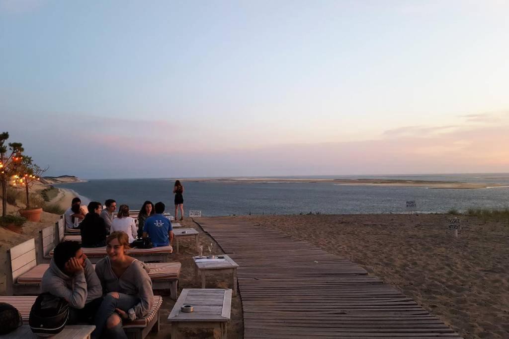 Appartement Les Pieds Dans L Eau Acces Direct Plage Pereire, Parking Gratuit ,Wifi Аркашон Экстерьер фото